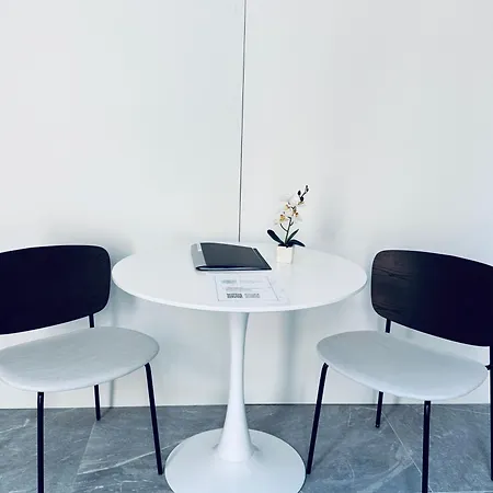 Stylish Boutique House Turquoise With 2 Outdoor Areas & Adjoining Cafeteria - Very Near Valletta - Non Sharing & Quiet *